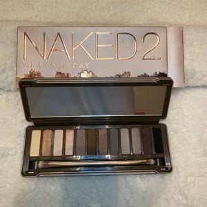 BRAND NEW Urban Decay Naked 2 Palette